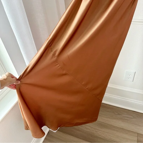 Show Me Your Mumu Tuscany Slip Maxi Dress in Copper Luxe Satin sz M - Picture 8 of 12